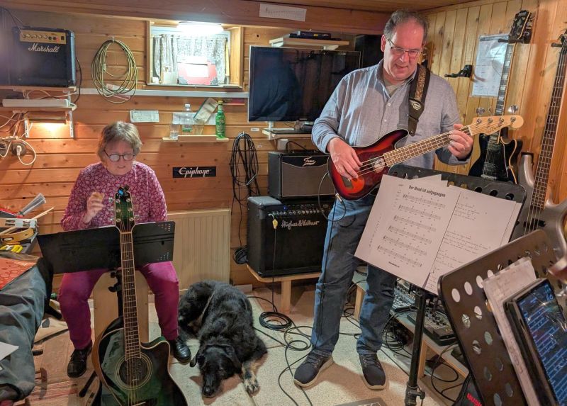 Im Proberaum am 22.12.25 - Fotos von Roswitha